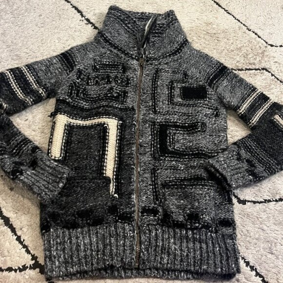 Wilfred campus sweater Gray and Black Patterned zipper coatxs - Picture 3 of 5